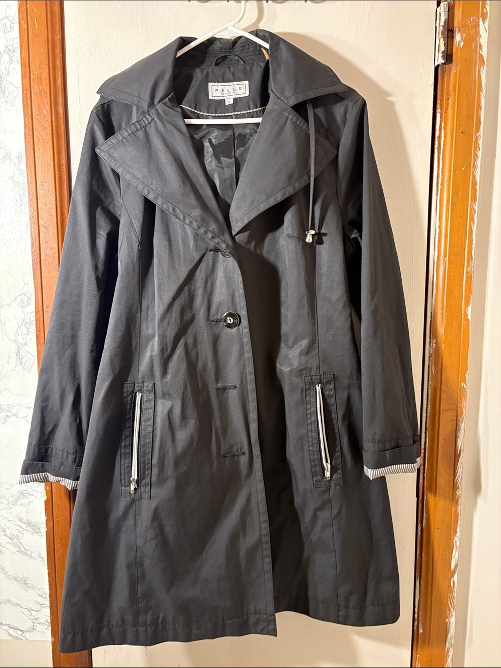 Pelle Studio Black Trench Coat / raincoat w/ detachable belt n hood